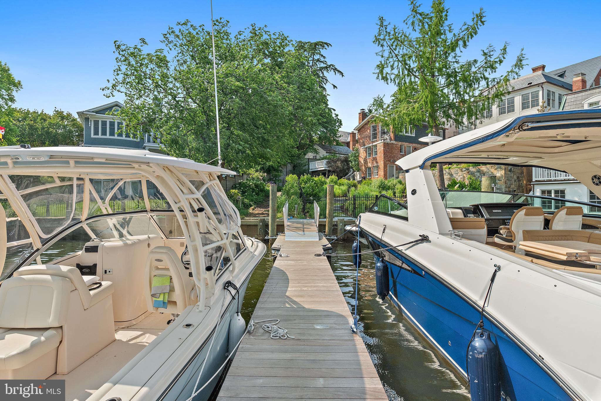 HISTORIC DISTRICT - Residential