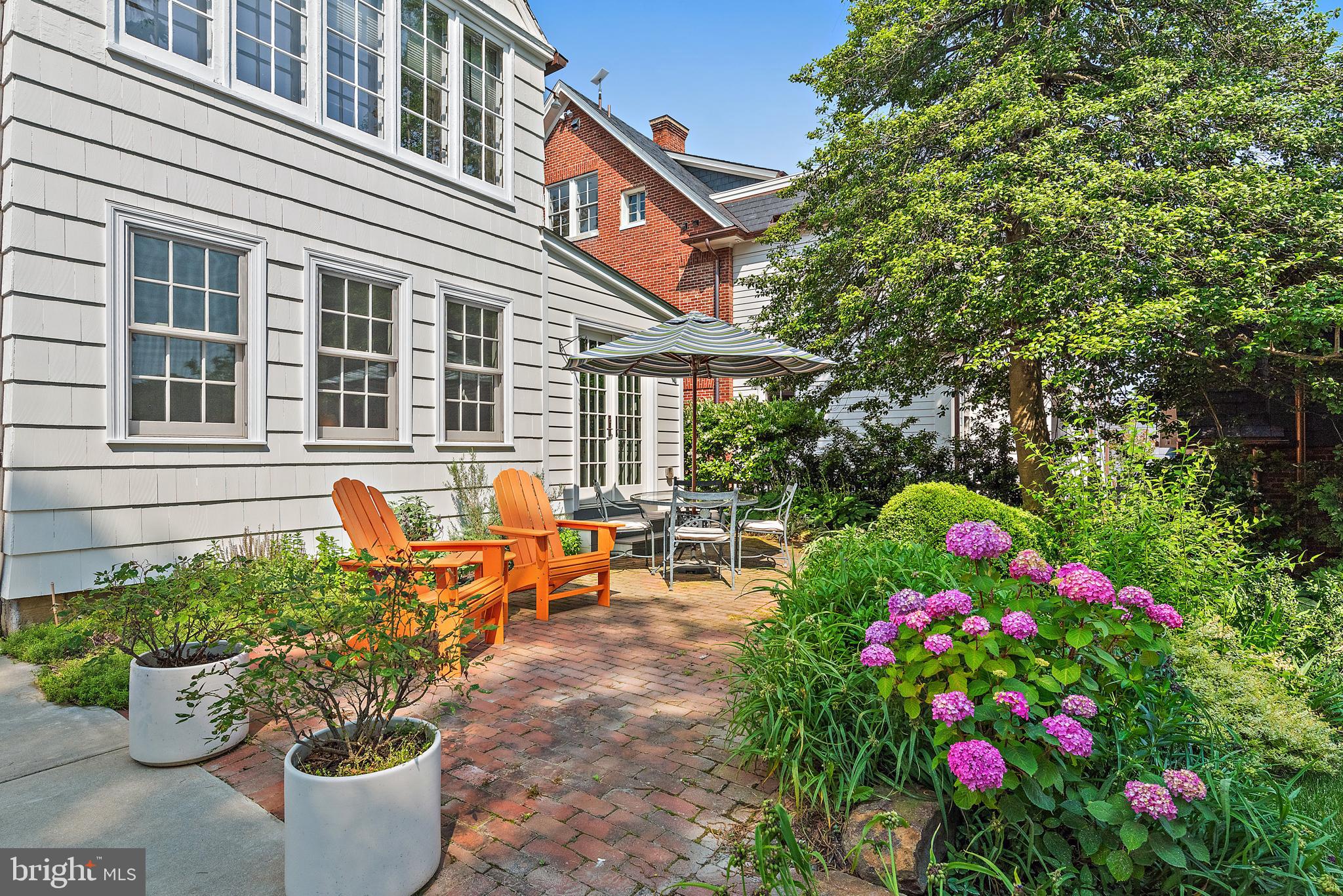 HISTORIC DISTRICT - Residential