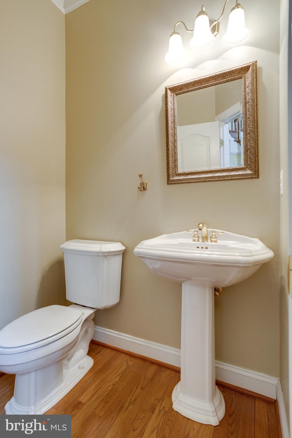 COLVIN MILL RUN - Residential Lease