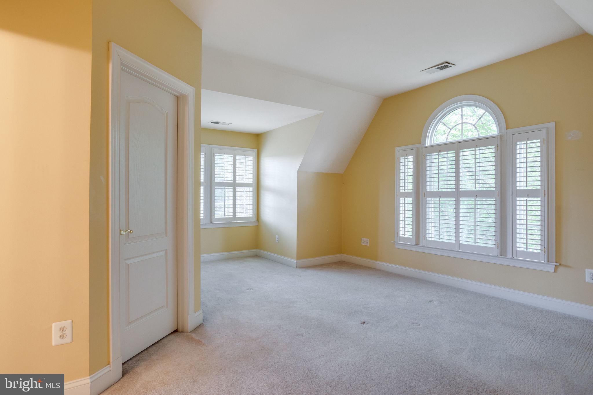 COLVIN MILL RUN - Residential Lease