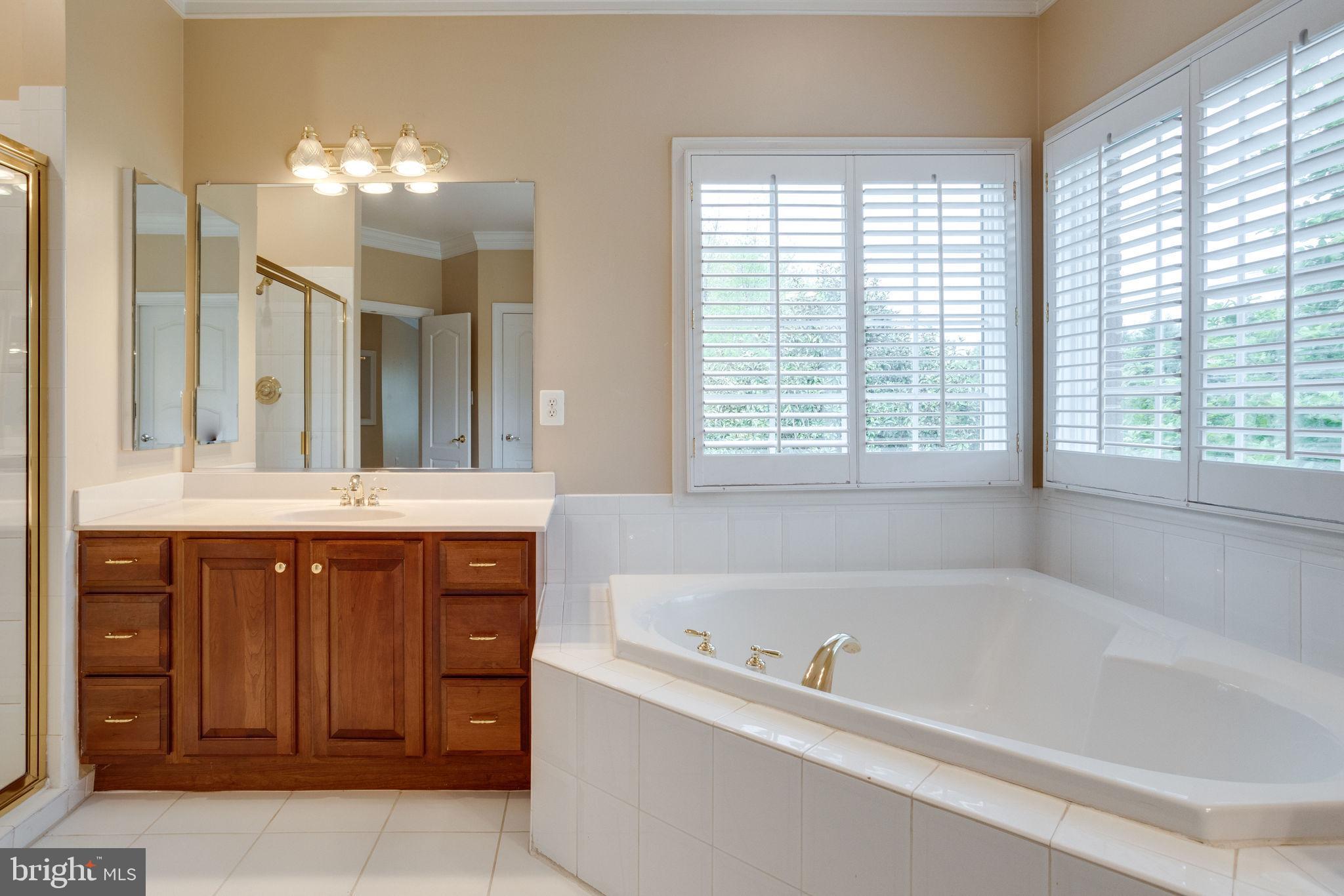 COLVIN MILL RUN - Residential Lease