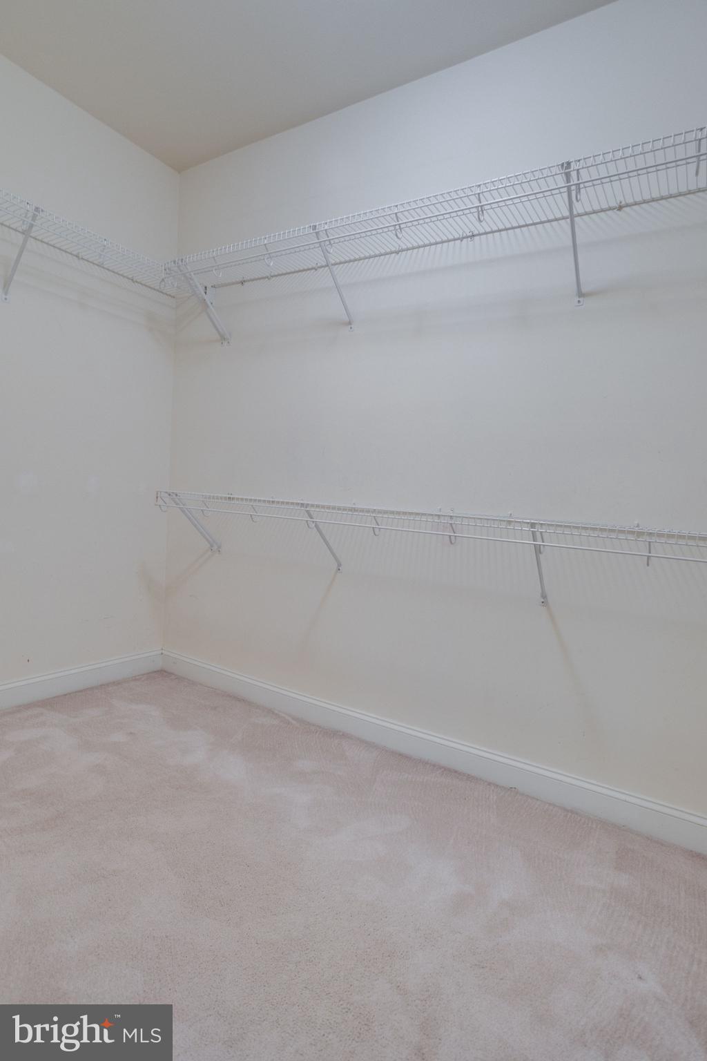 COLVIN MILL RUN - Residential Lease