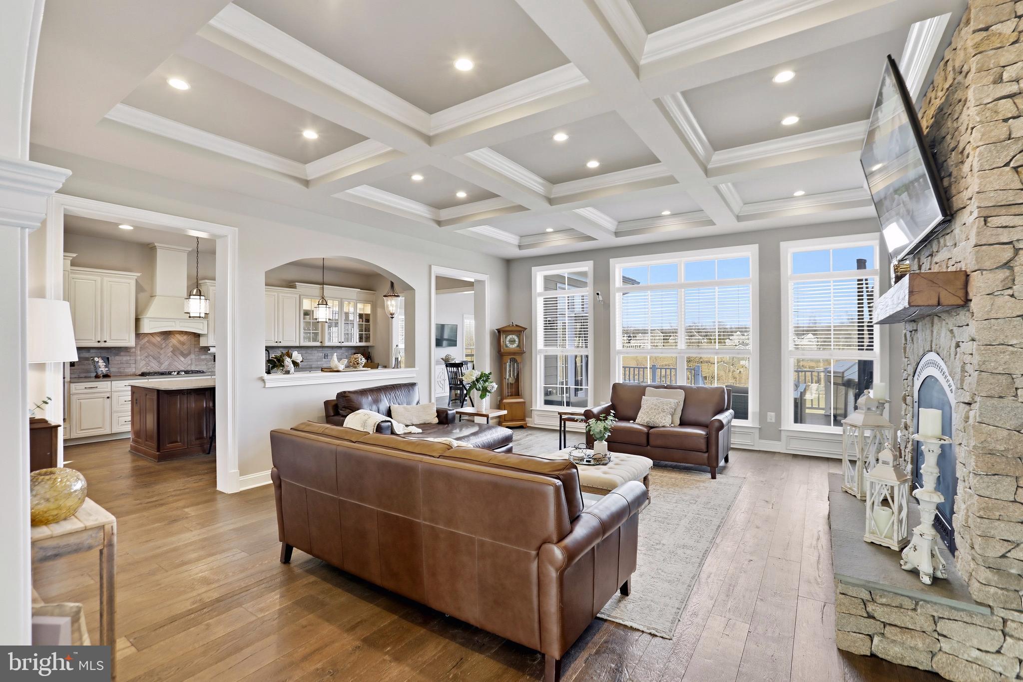 BLACK OAK CREEK - Residential