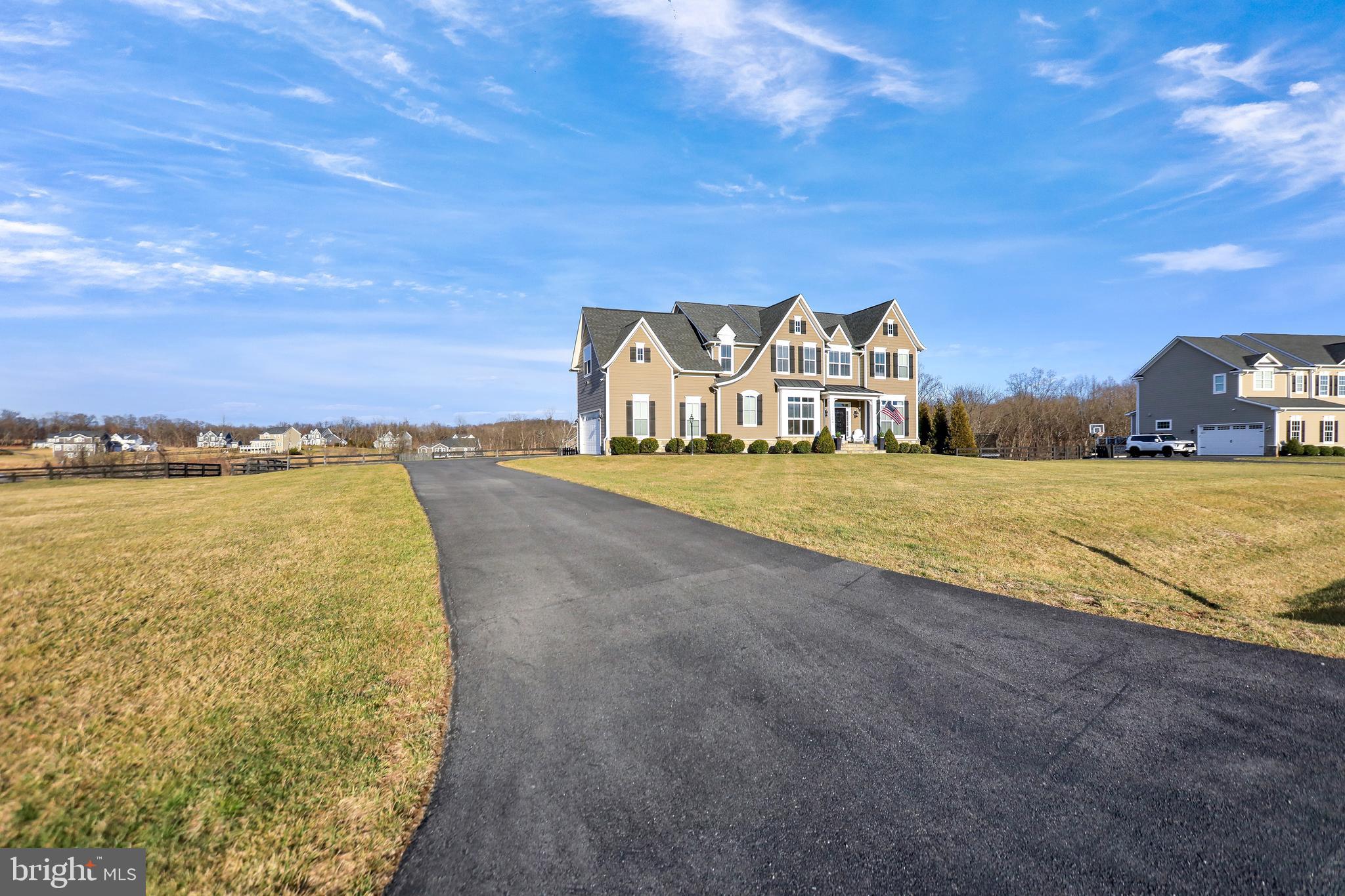 BLACK OAK CREEK - Residential