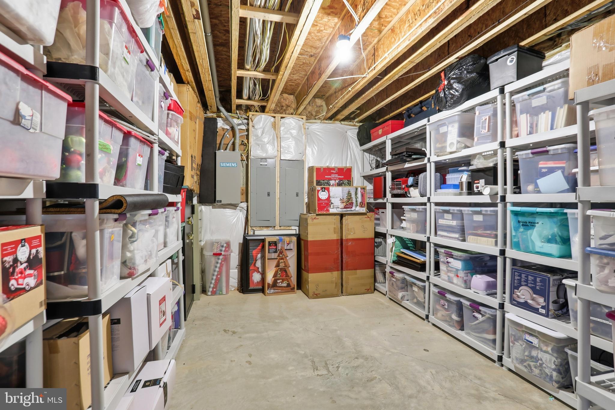 BLACK OAK CREEK - Residential