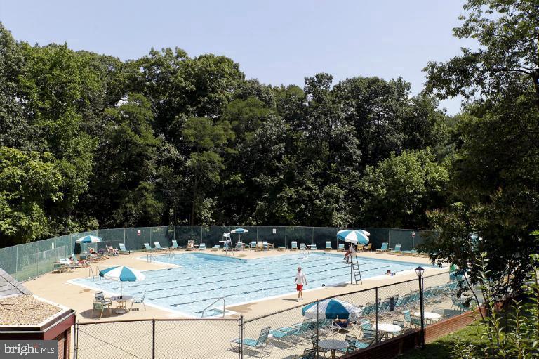 ARLINGTON VILLAGE - Residential