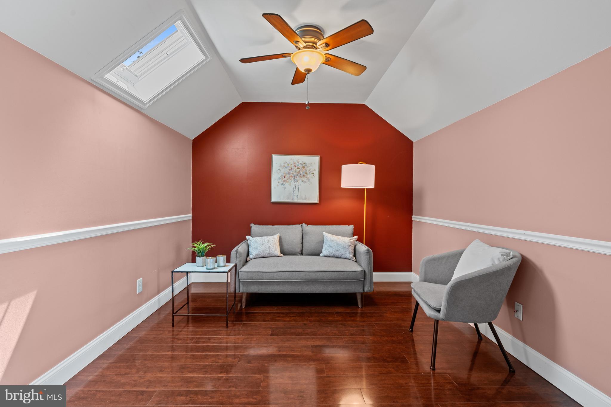 KINGSCOTE - Residential