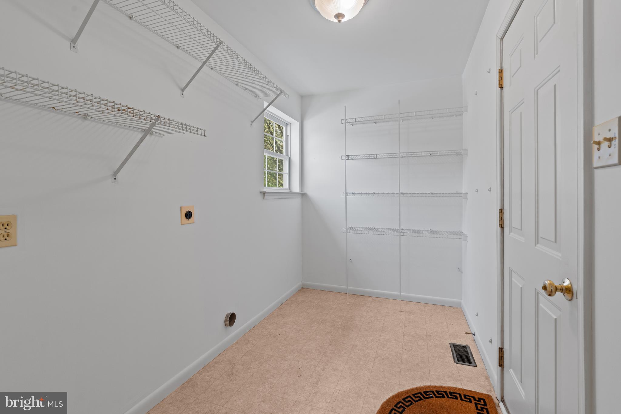 KINGSCOTE - Residential