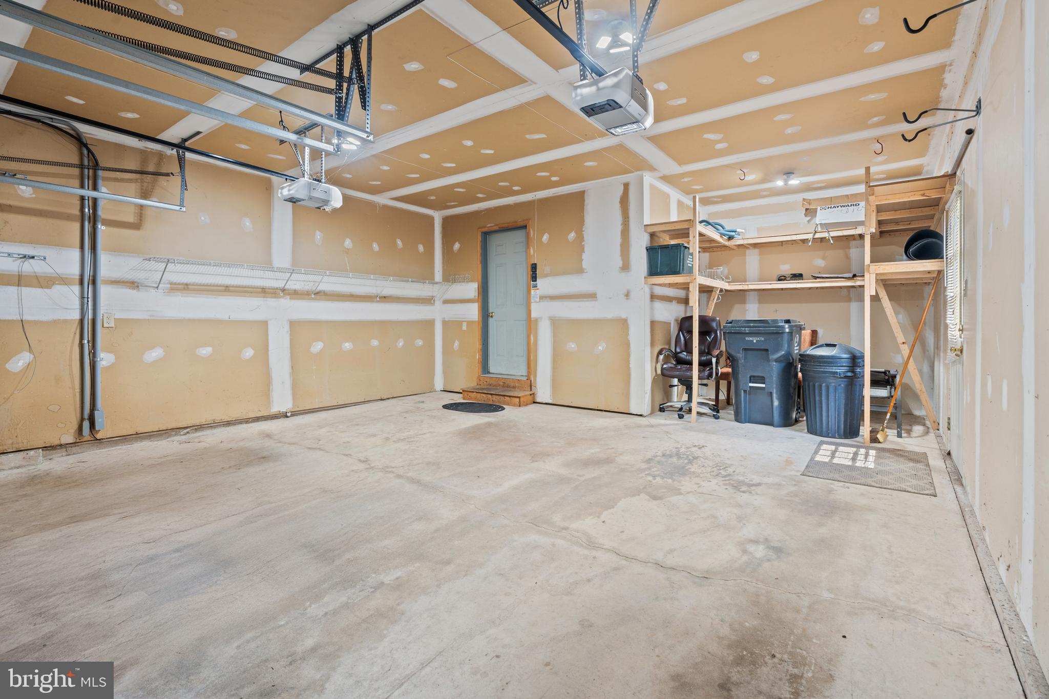 KINGSCOTE - Residential