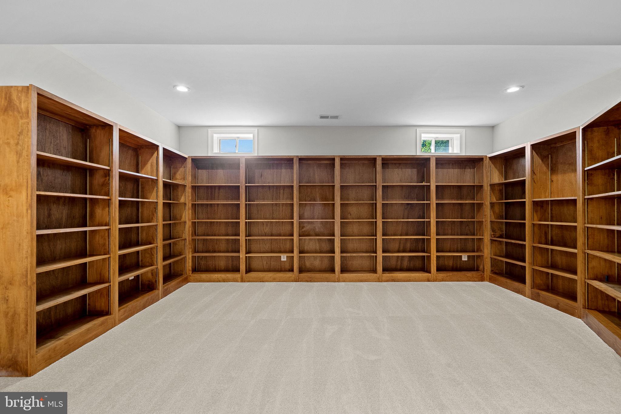 HIGHLANDS - Residential