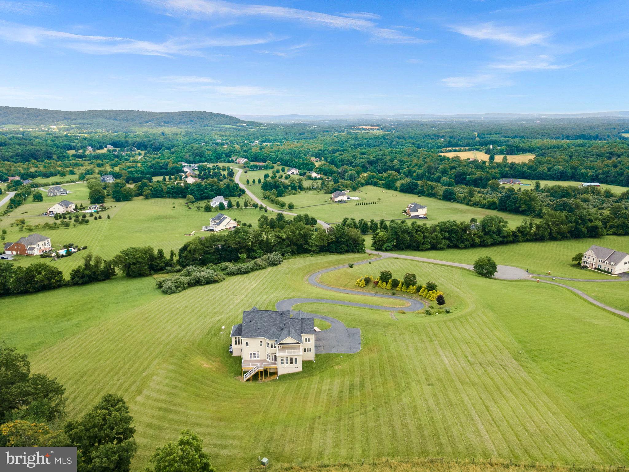 HIGHLANDS - Residential