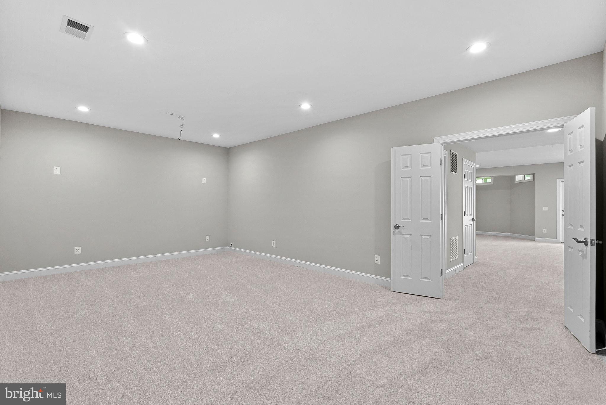 HIGHLANDS - Residential