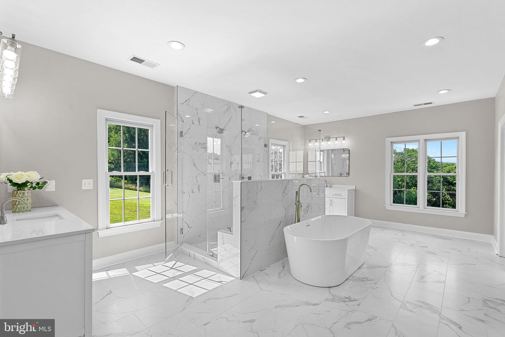 HIGHLANDS - Residential