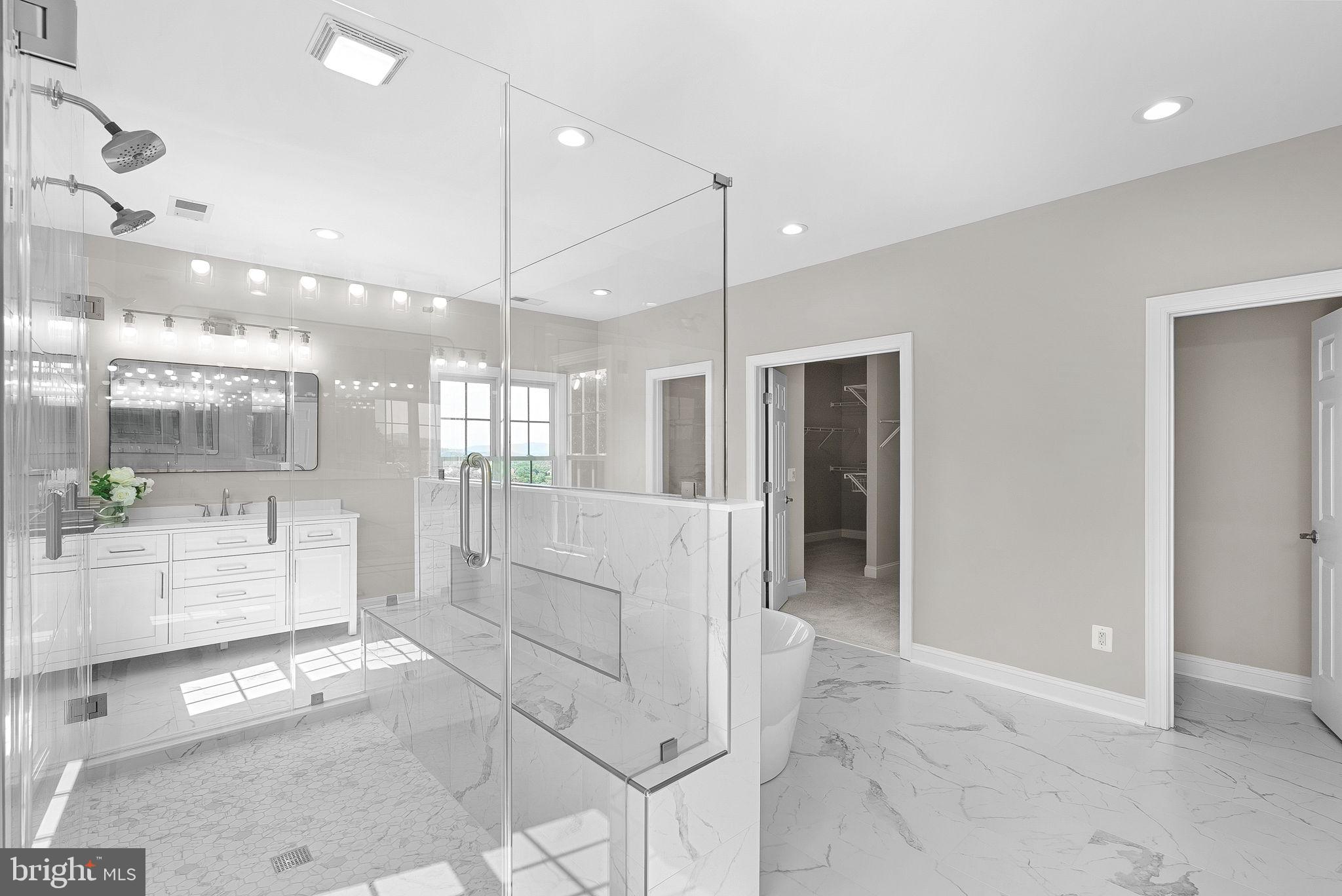 HIGHLANDS - Residential