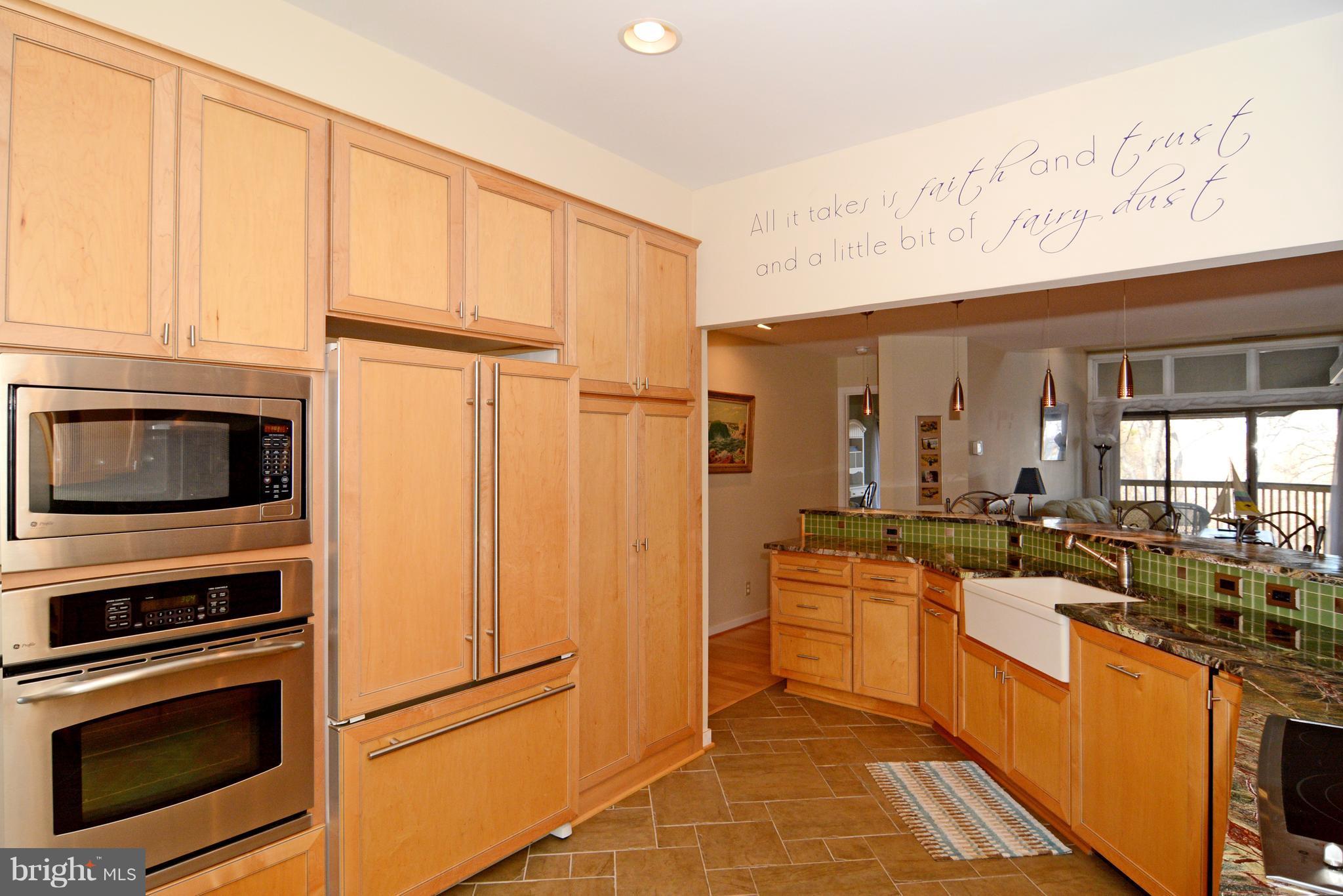 VILLAGE OF CHESAPEAKE HARBOUR - Residential