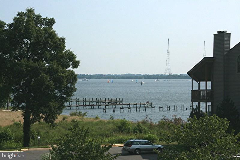 VILLAGE OF CHESAPEAKE HARBOUR - Residential