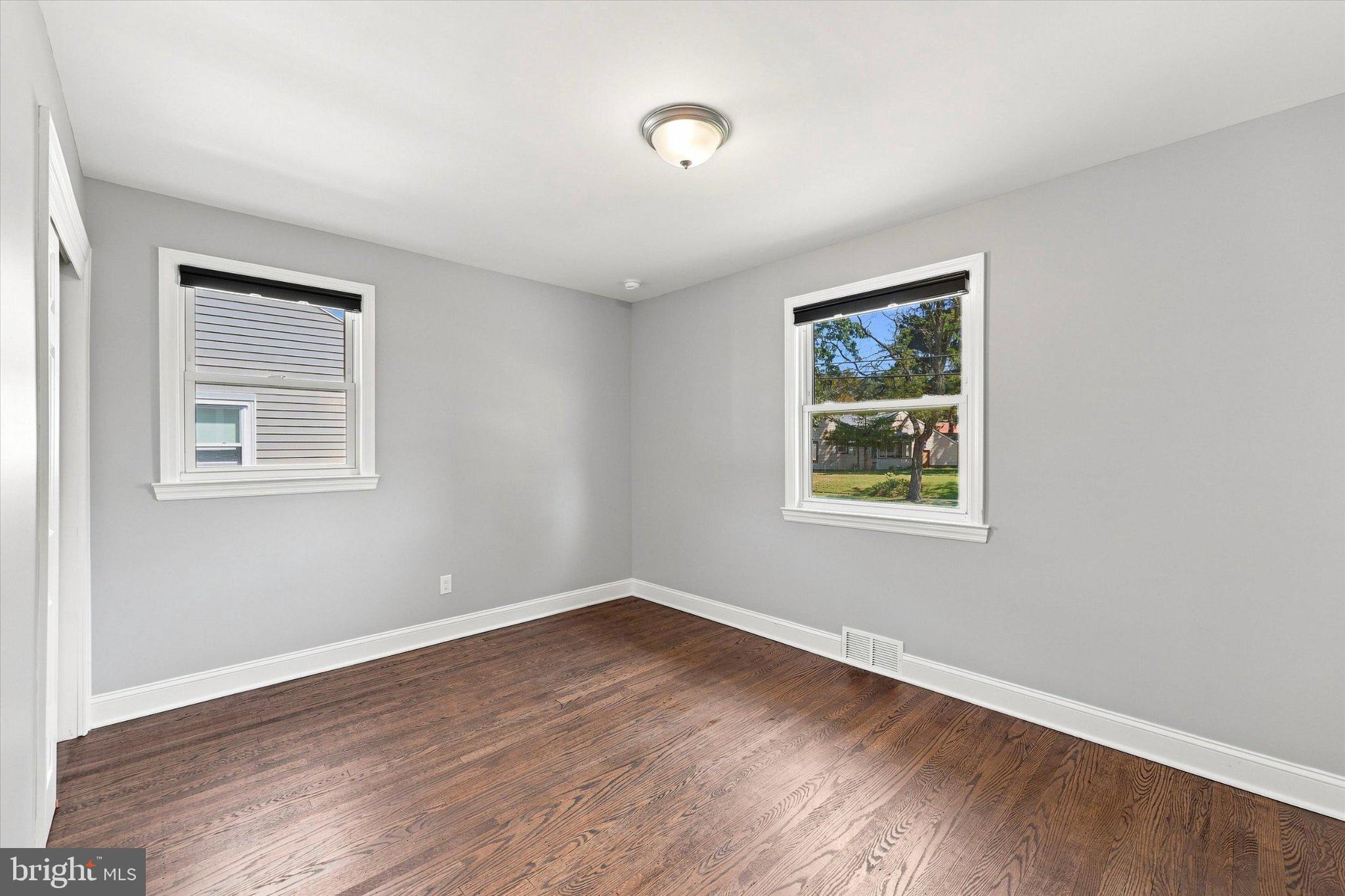 6 WYNDALE AVENUE