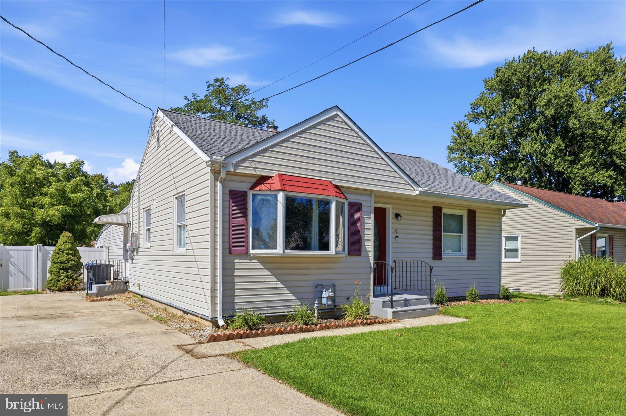 6 WYNDALE AVENUE