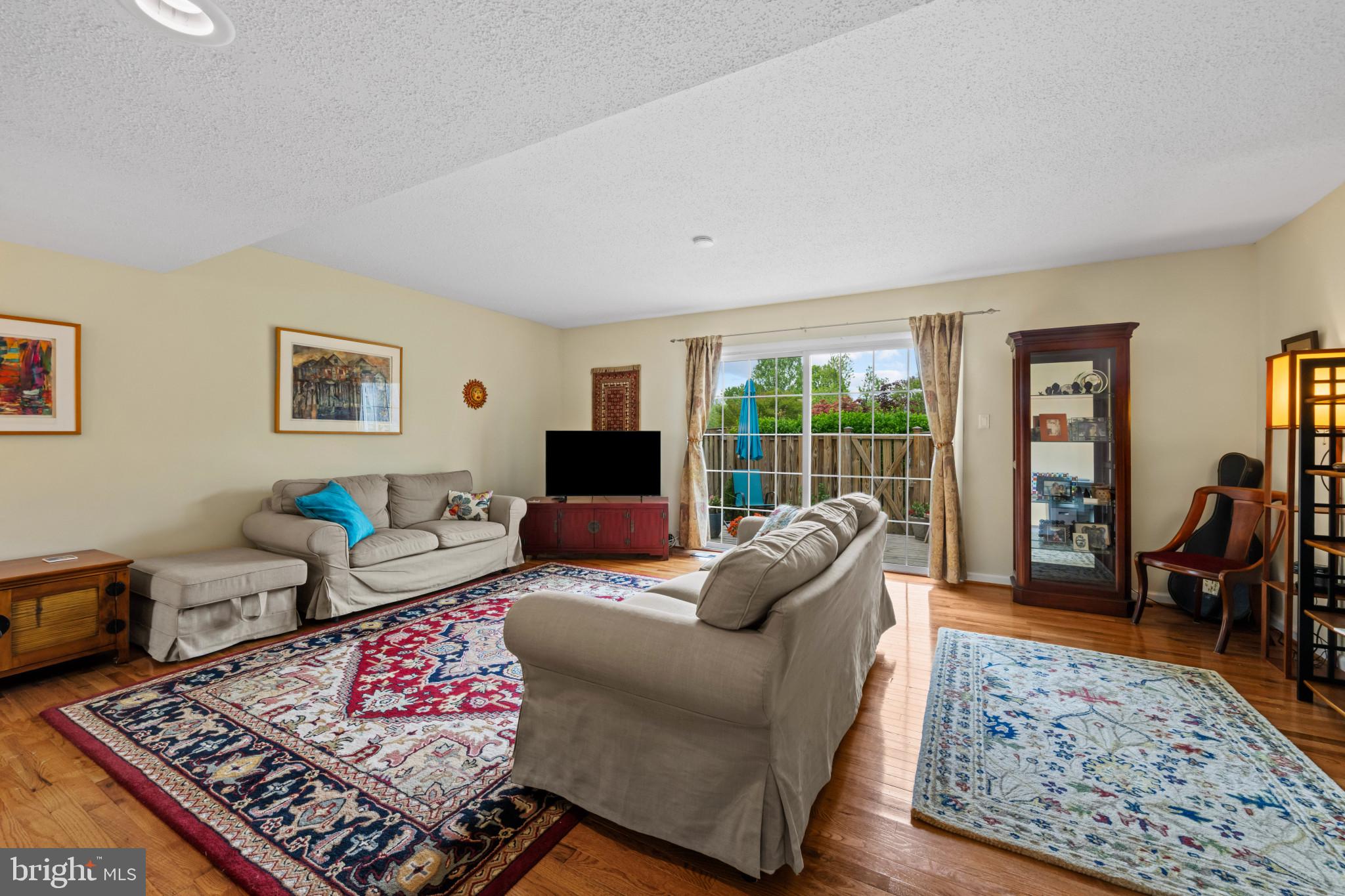 CROFTON SQUARE - Residential