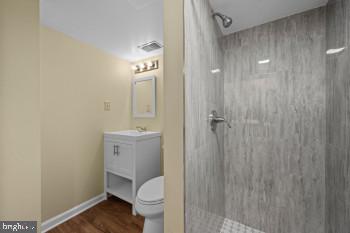 CROFTON SQUARE - Residential
