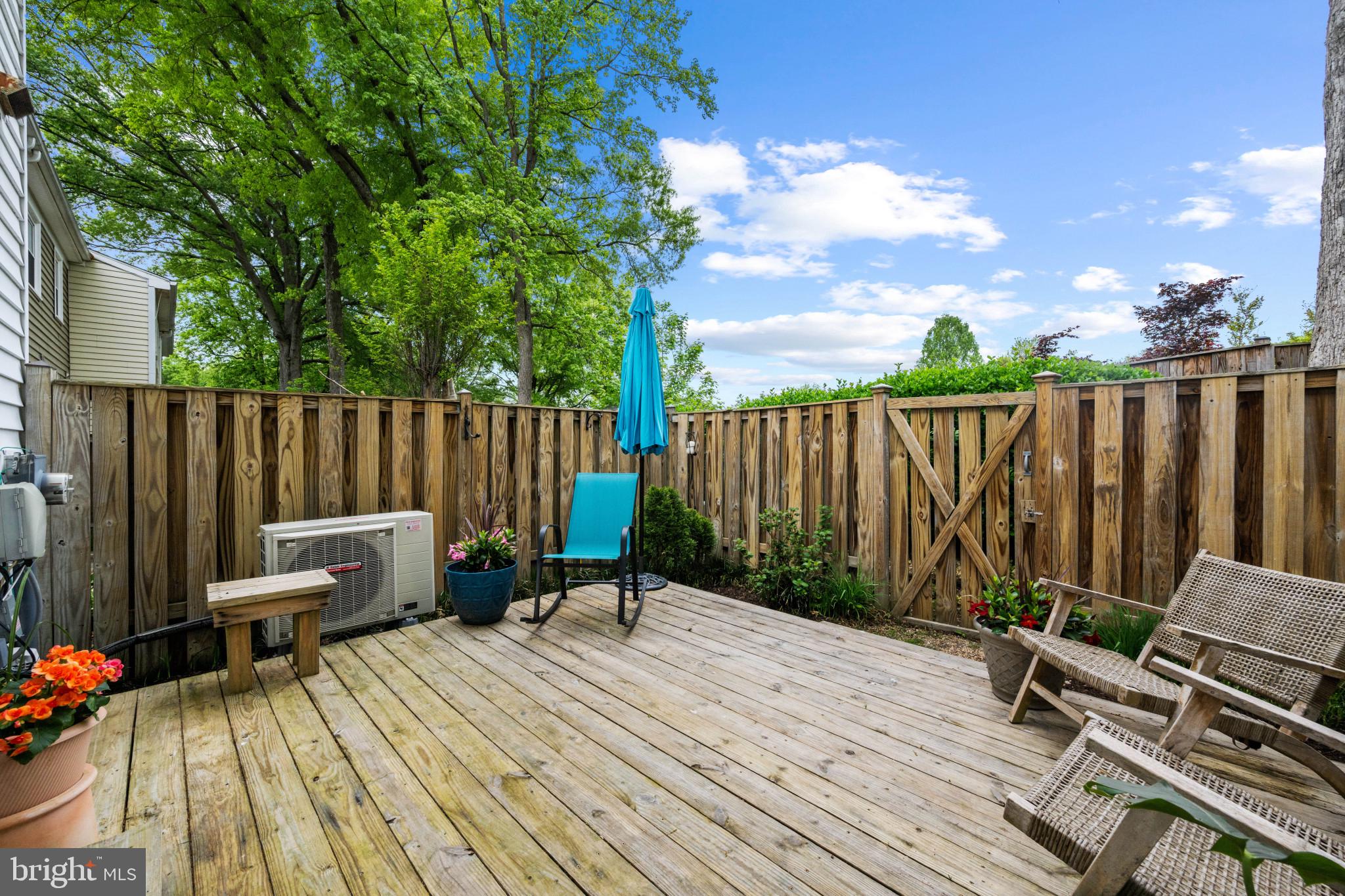 CROFTON SQUARE - Residential
