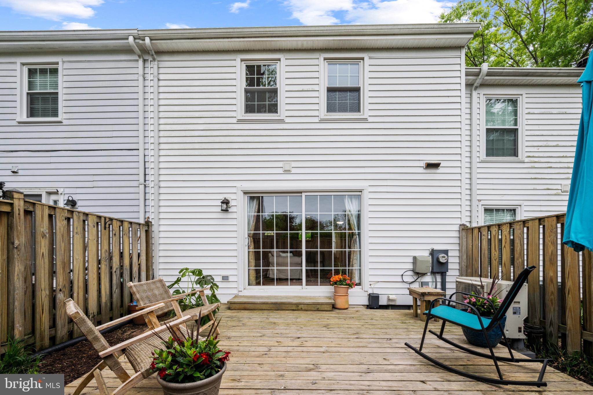 CROFTON SQUARE - Residential