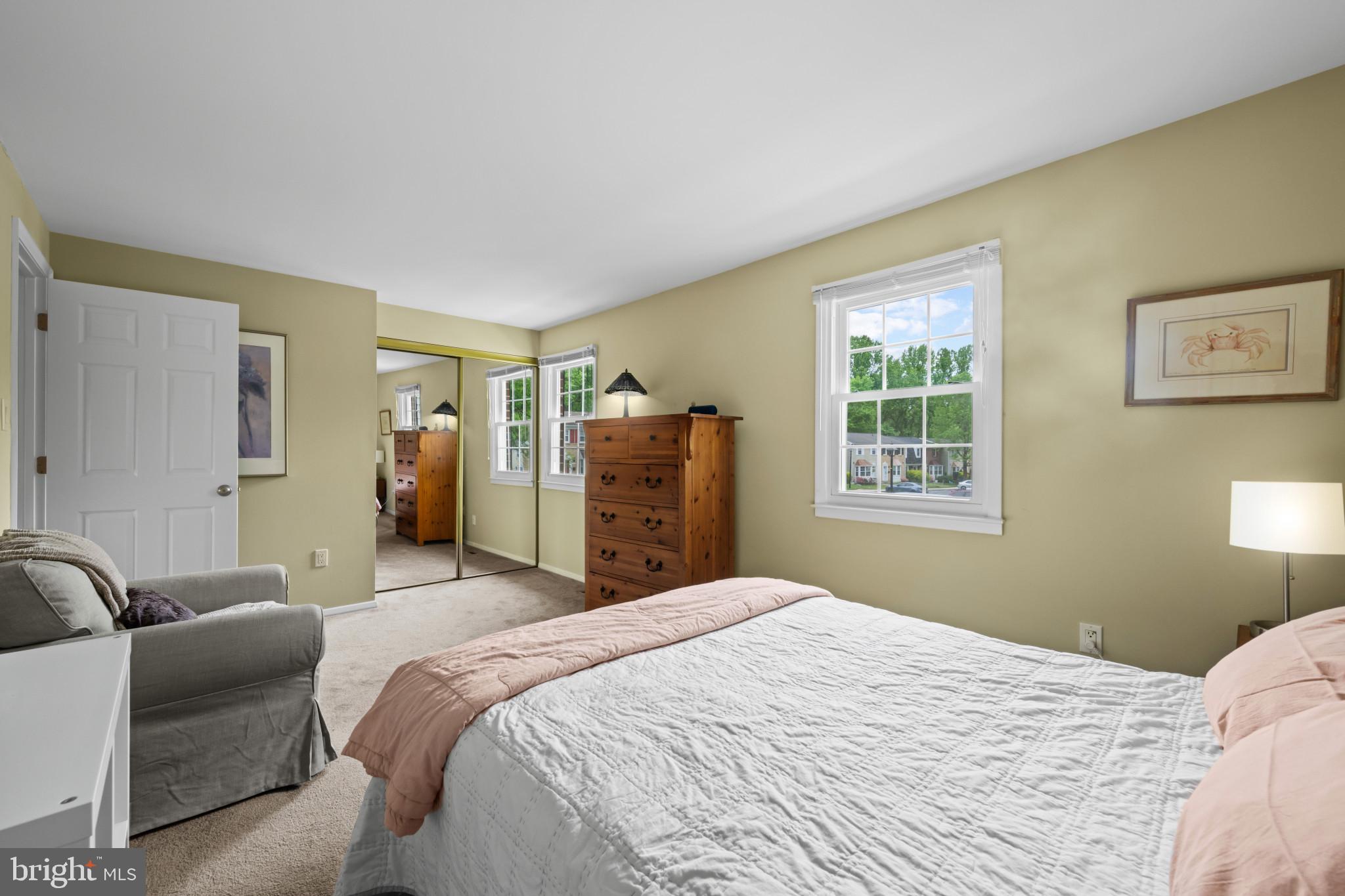 CROFTON SQUARE - Residential