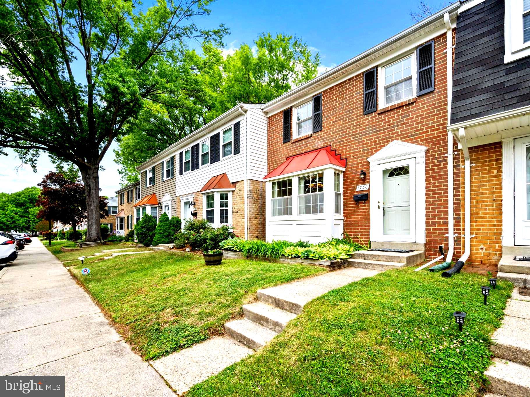 CROFTON SQUARE - Residential