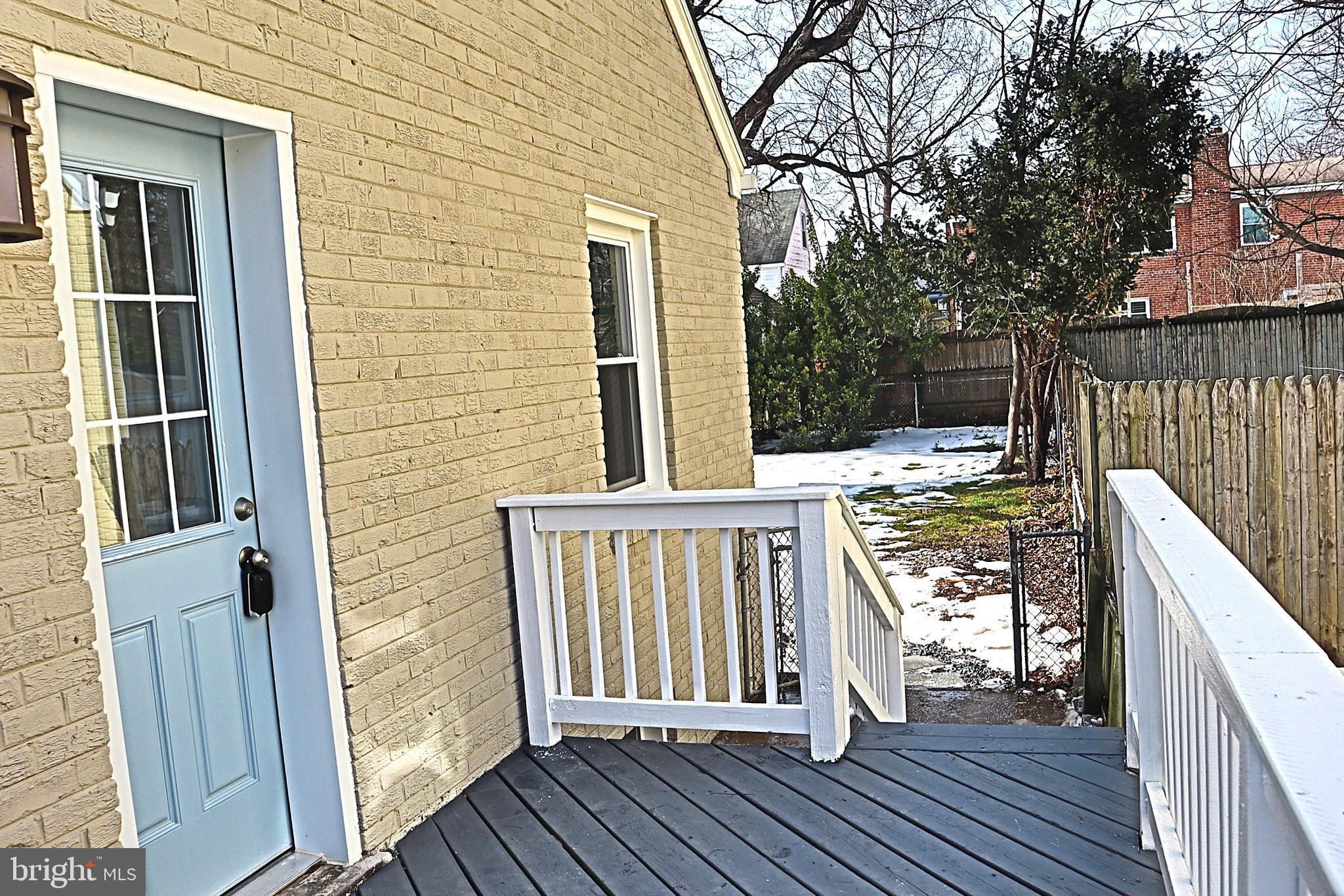 COUNTRY CLUB PARK - Residential