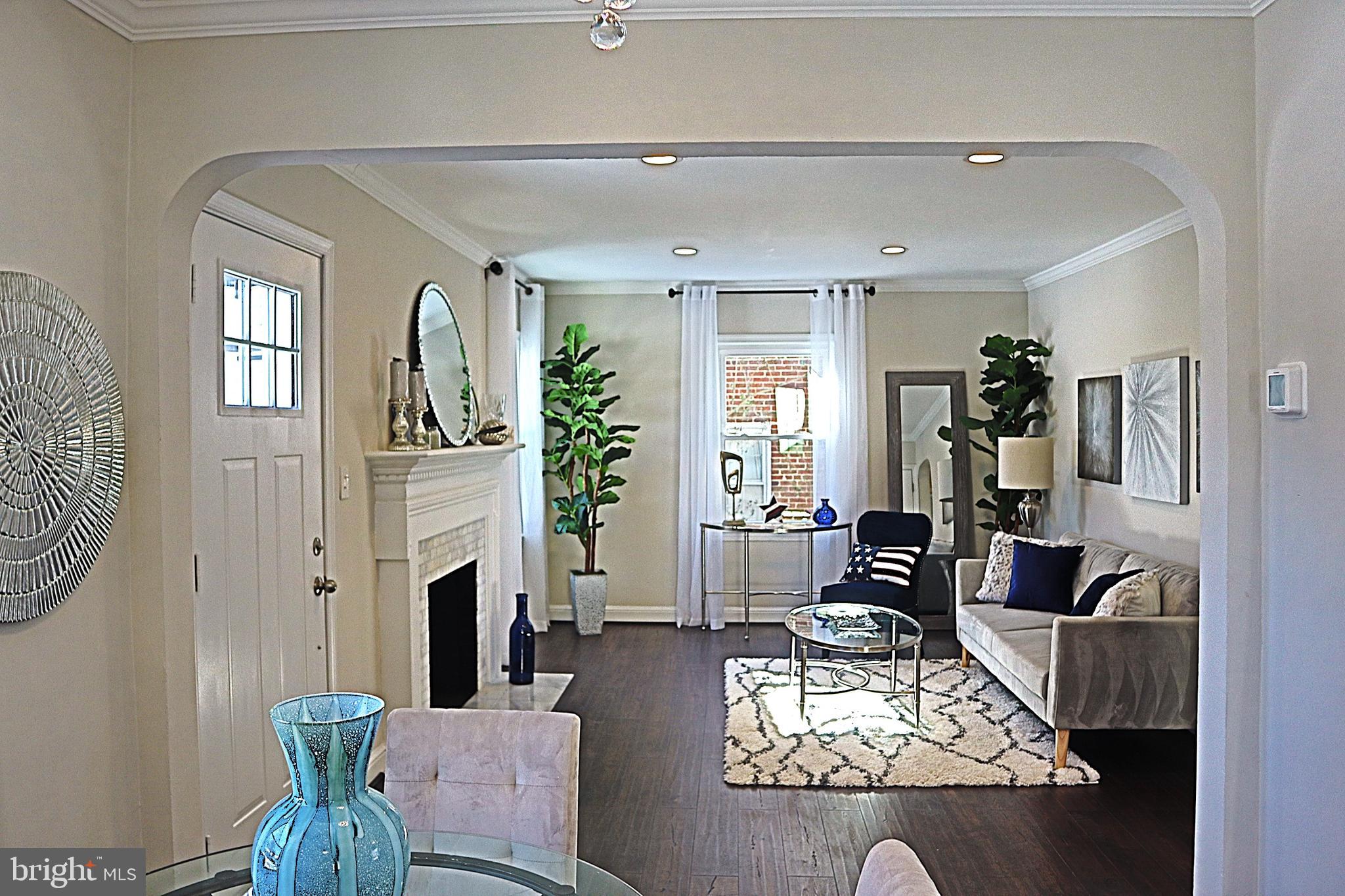 COUNTRY CLUB PARK - Residential