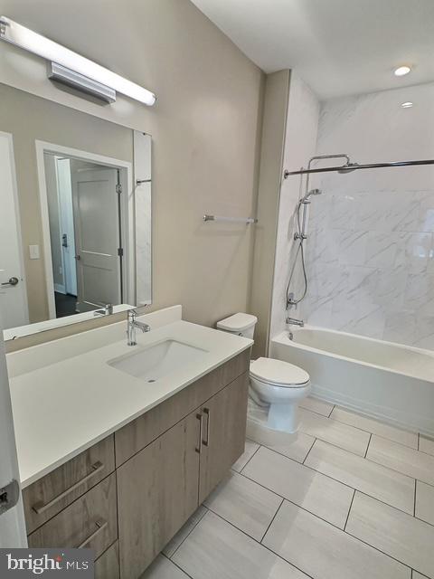 NATIONAL HARBOR - Residential Lease