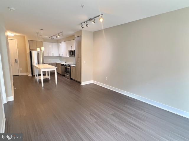 NATIONAL HARBOR - Residential Lease