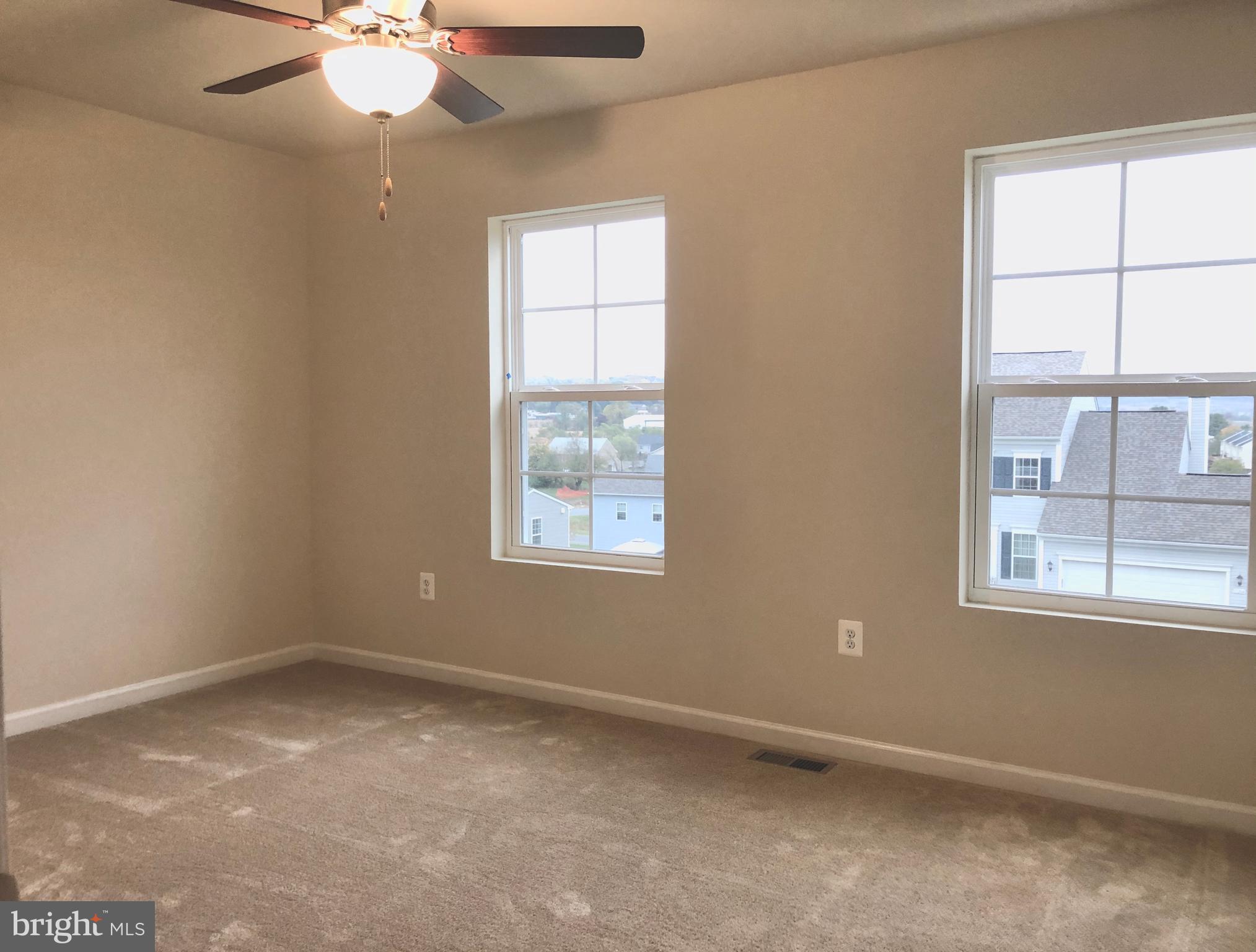 MARTINS RIDGE - Residential