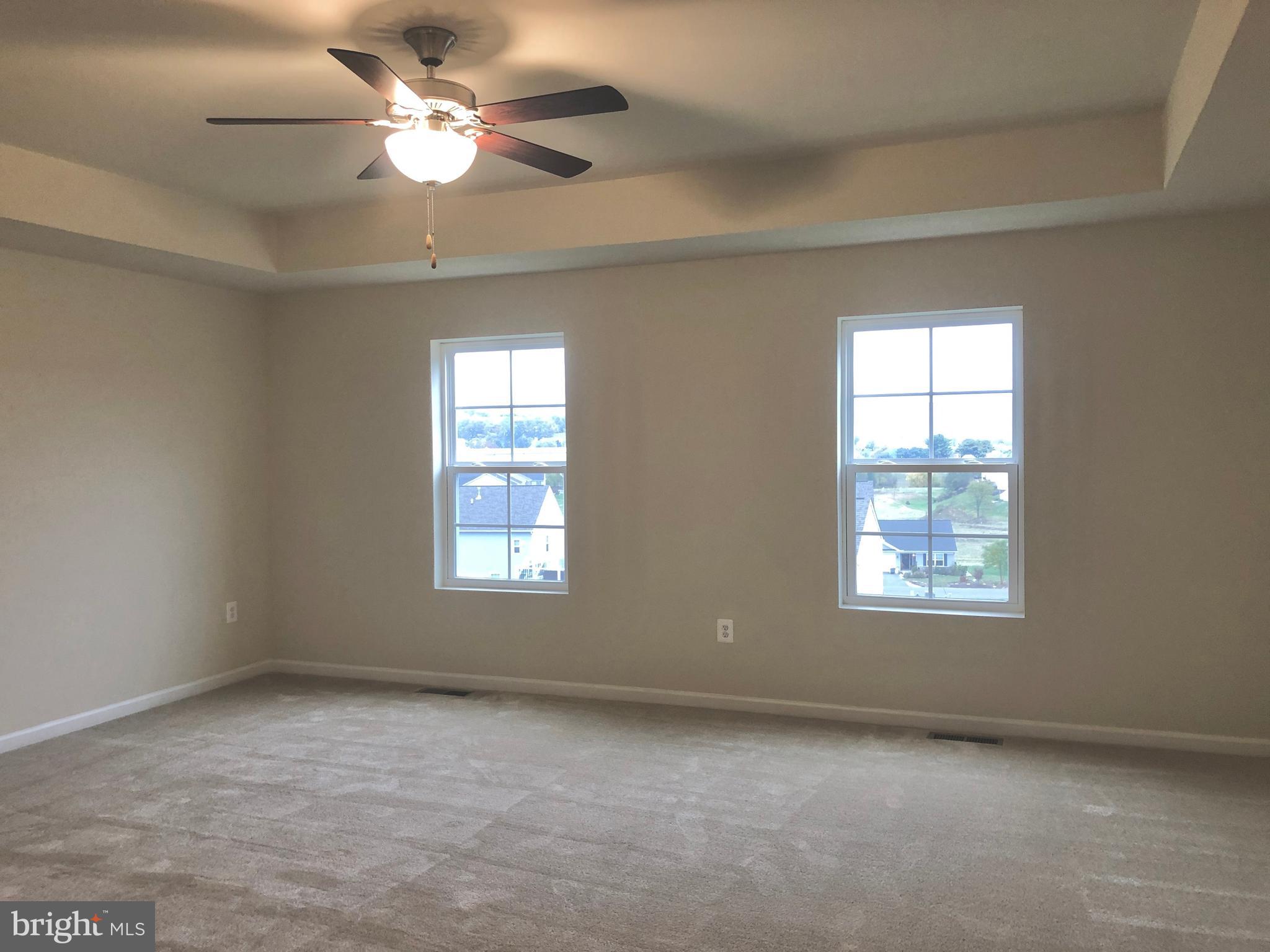 MARTINS RIDGE - Residential