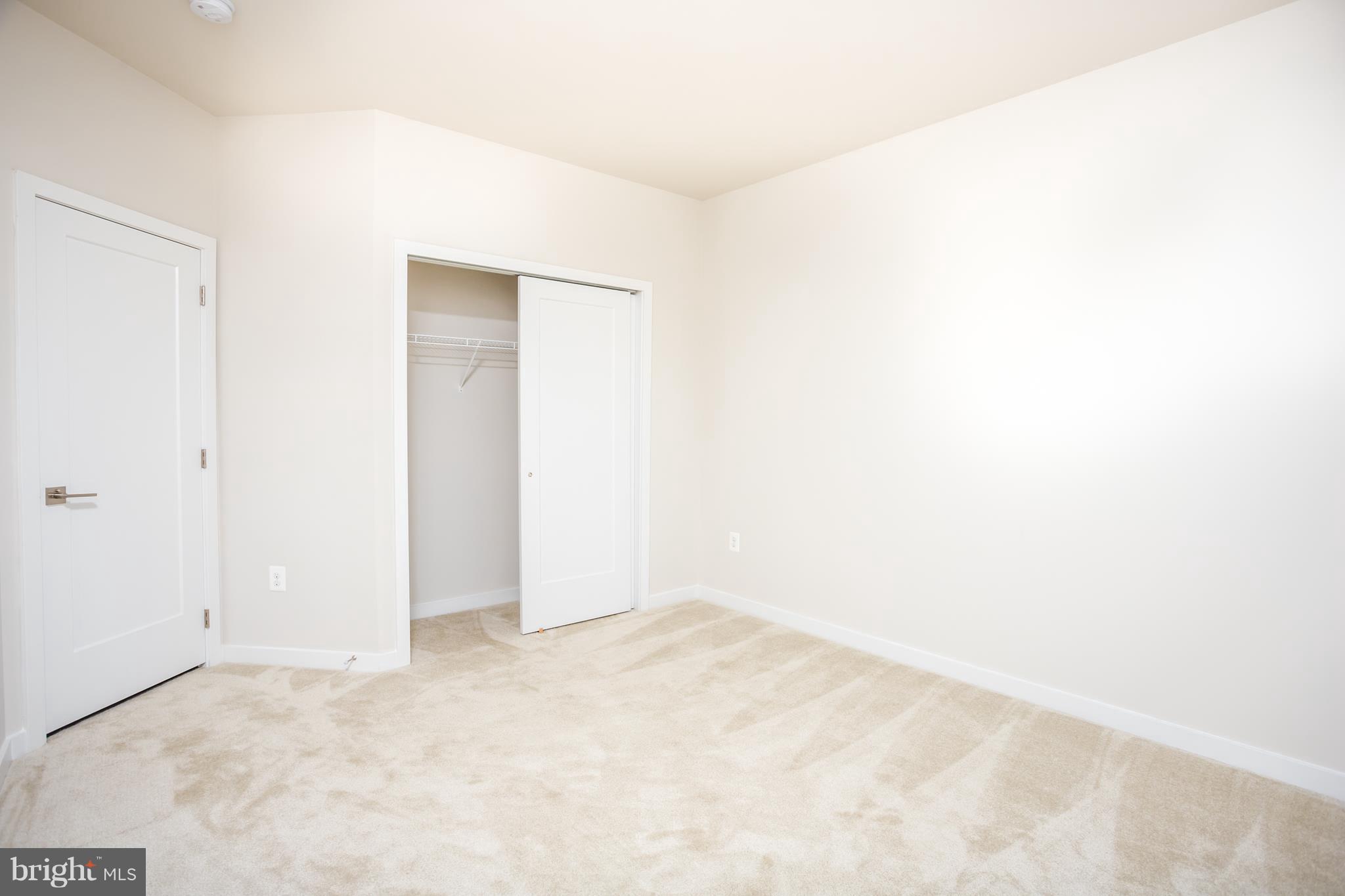 BUCKINGHAM AT LOUDOUN VALLEY - Residential