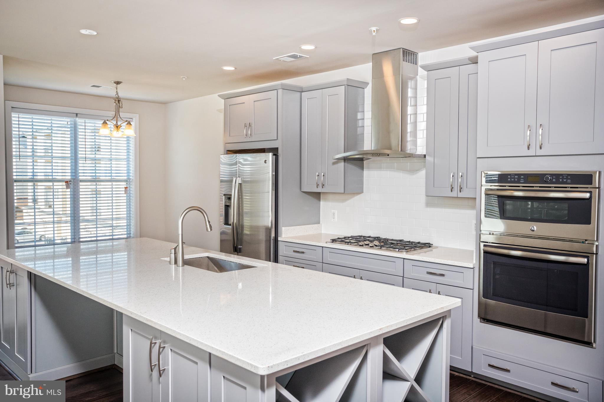 BUCKINGHAM AT LOUDOUN VALLEY - Residential