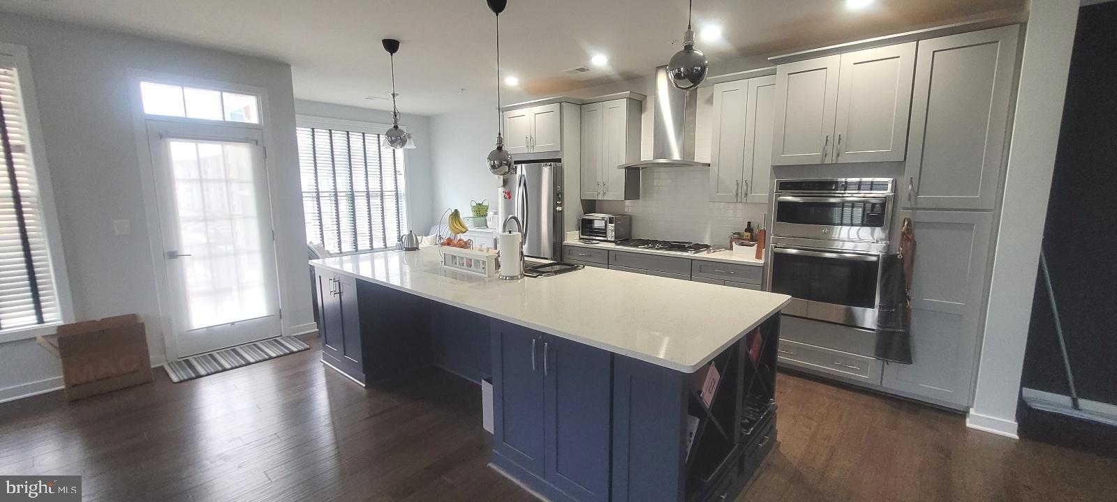 BUCKINGHAM AT LOUDOUN VALLEY - Residential