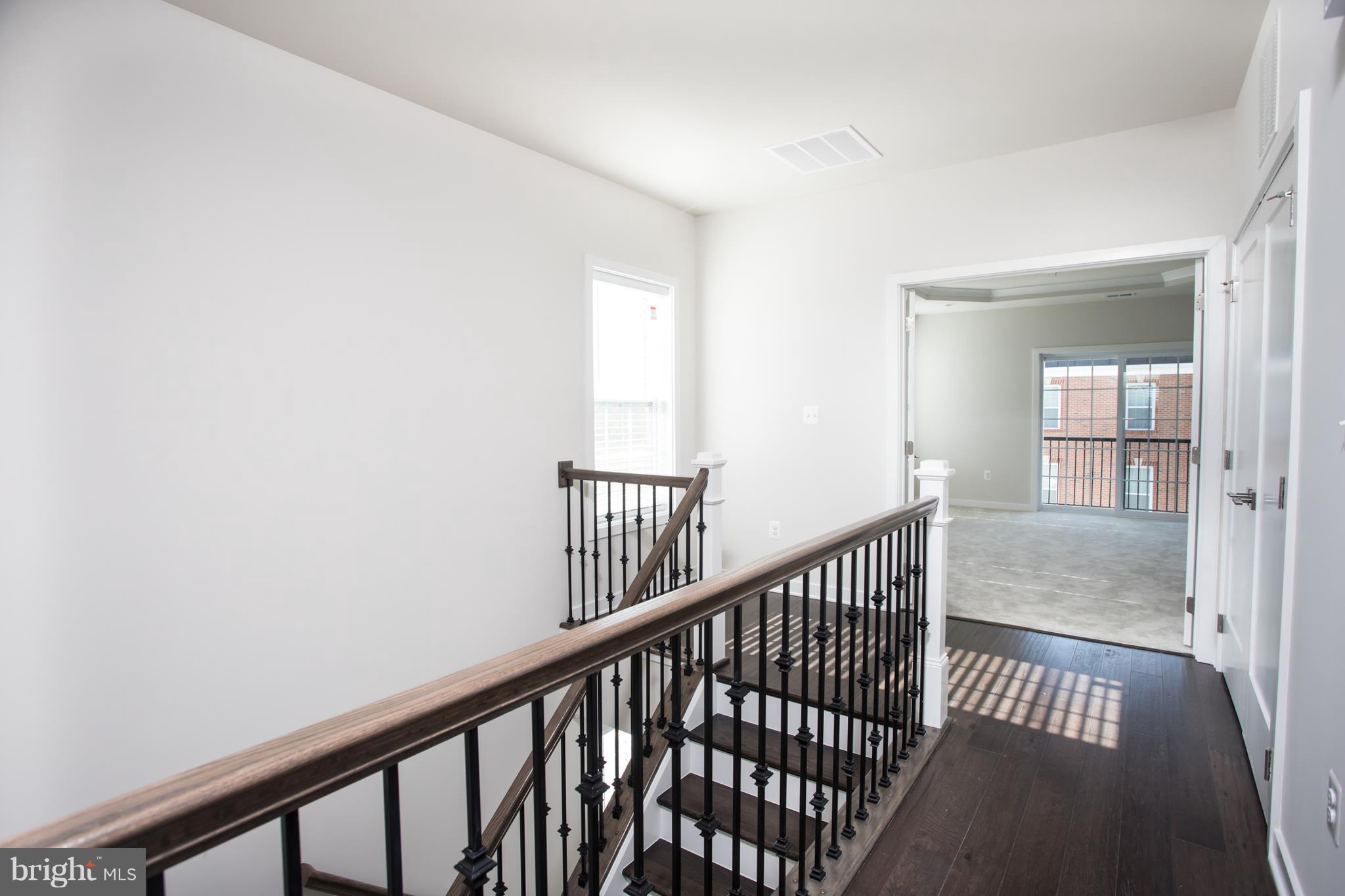 BUCKINGHAM AT LOUDOUN VALLEY - Residential