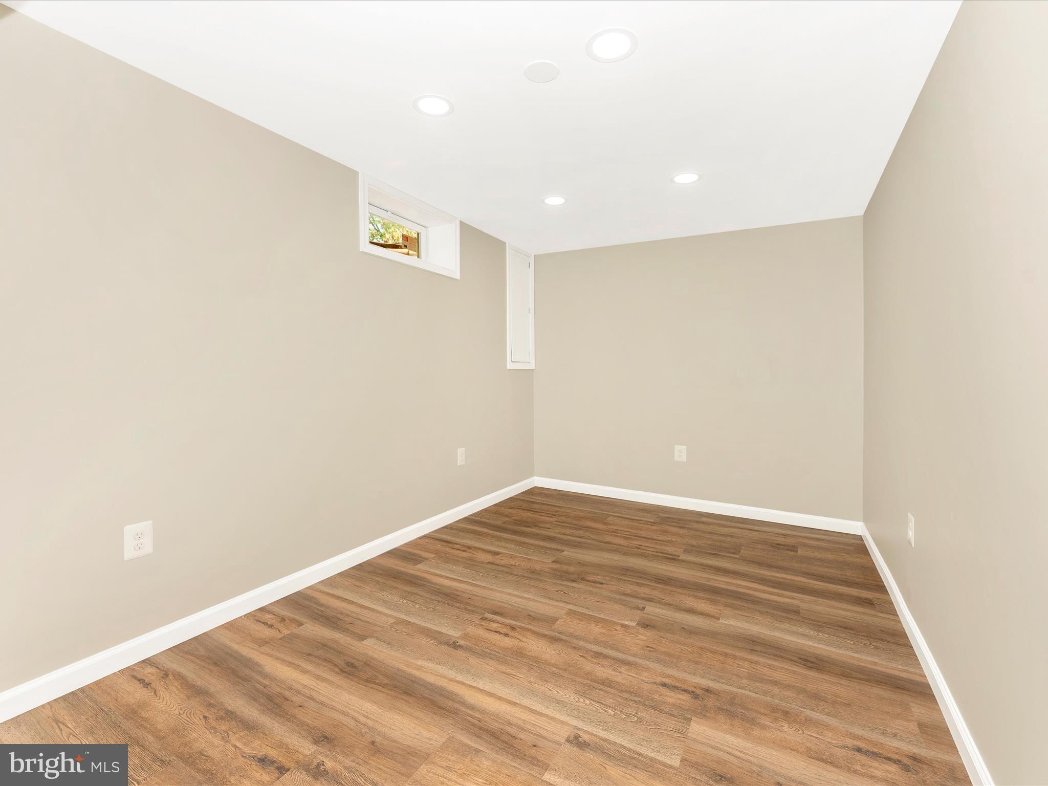 URBANA - Residential