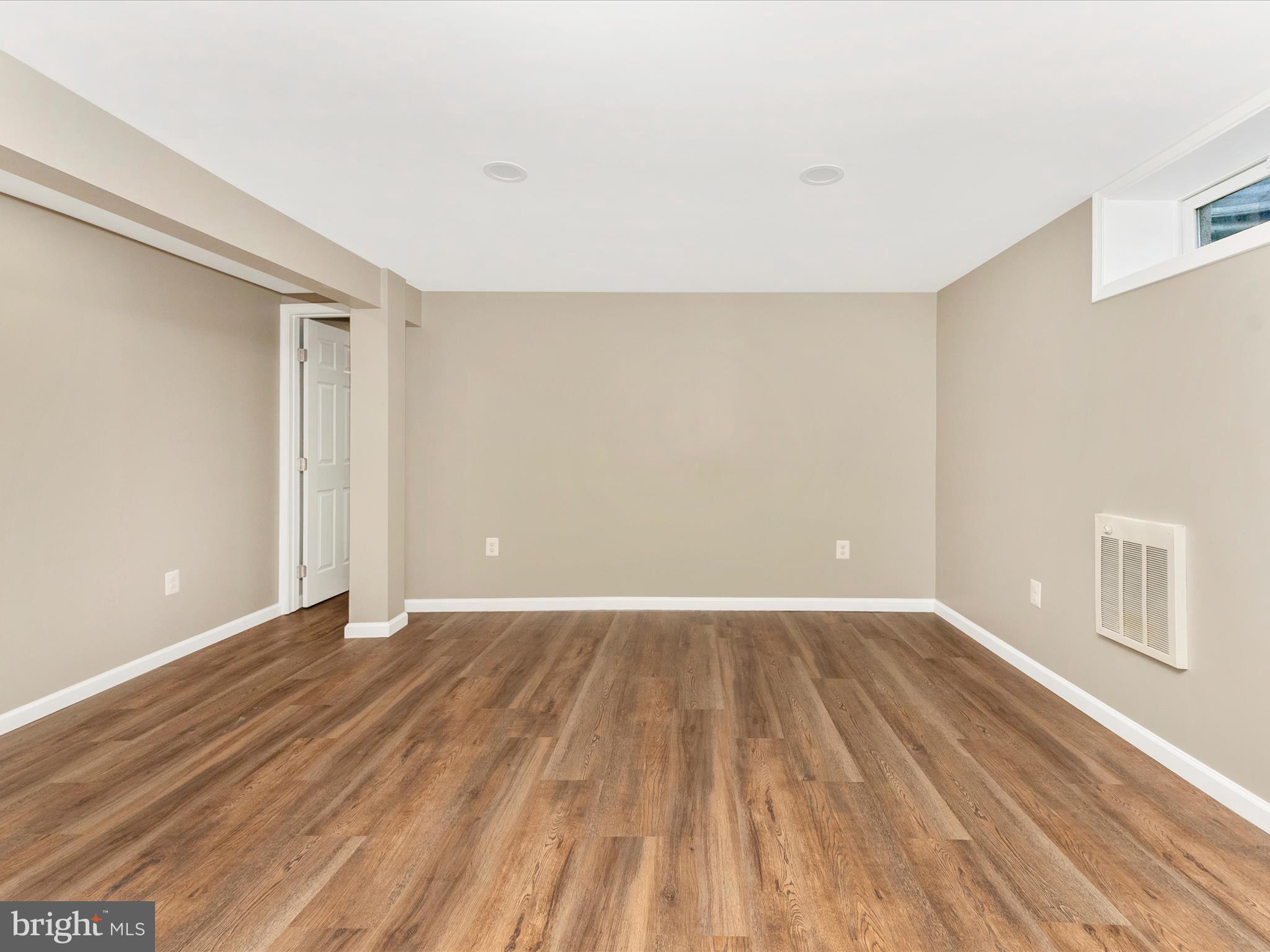 URBANA - Residential