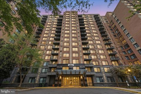 Photo of 2451 Midtown Avenue #1221, ALEXANDRIA, VA 22303 (MLS # VAFX2303072)
