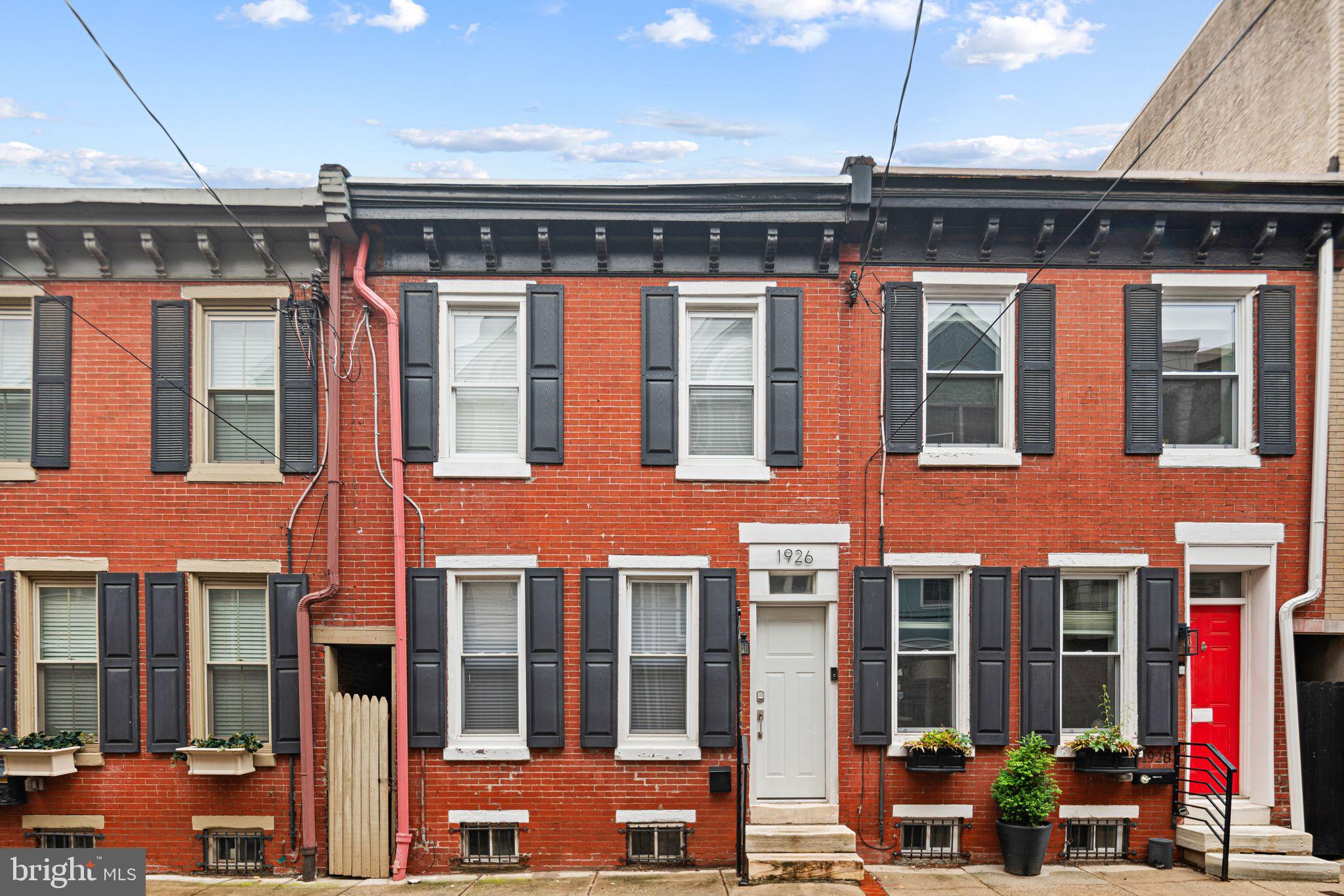 GRADUATE HOSPITAL - Residential Lease