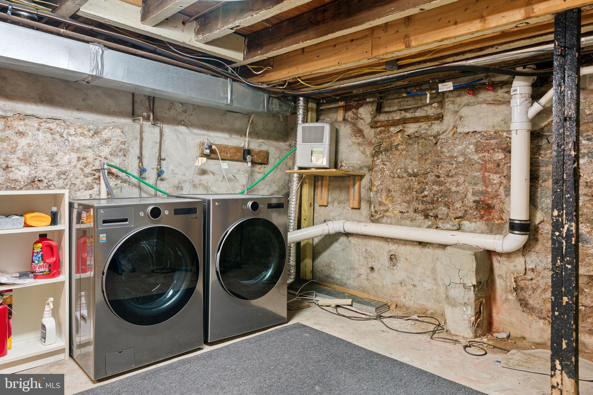 GRADUATE HOSPITAL - Residential Lease