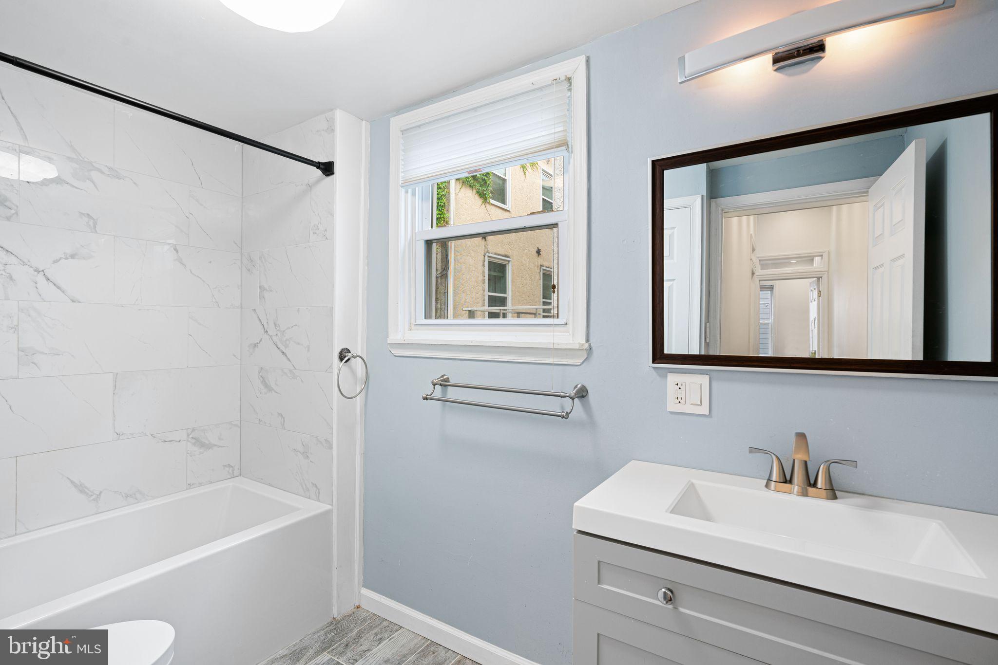 GRADUATE HOSPITAL - Residential Lease