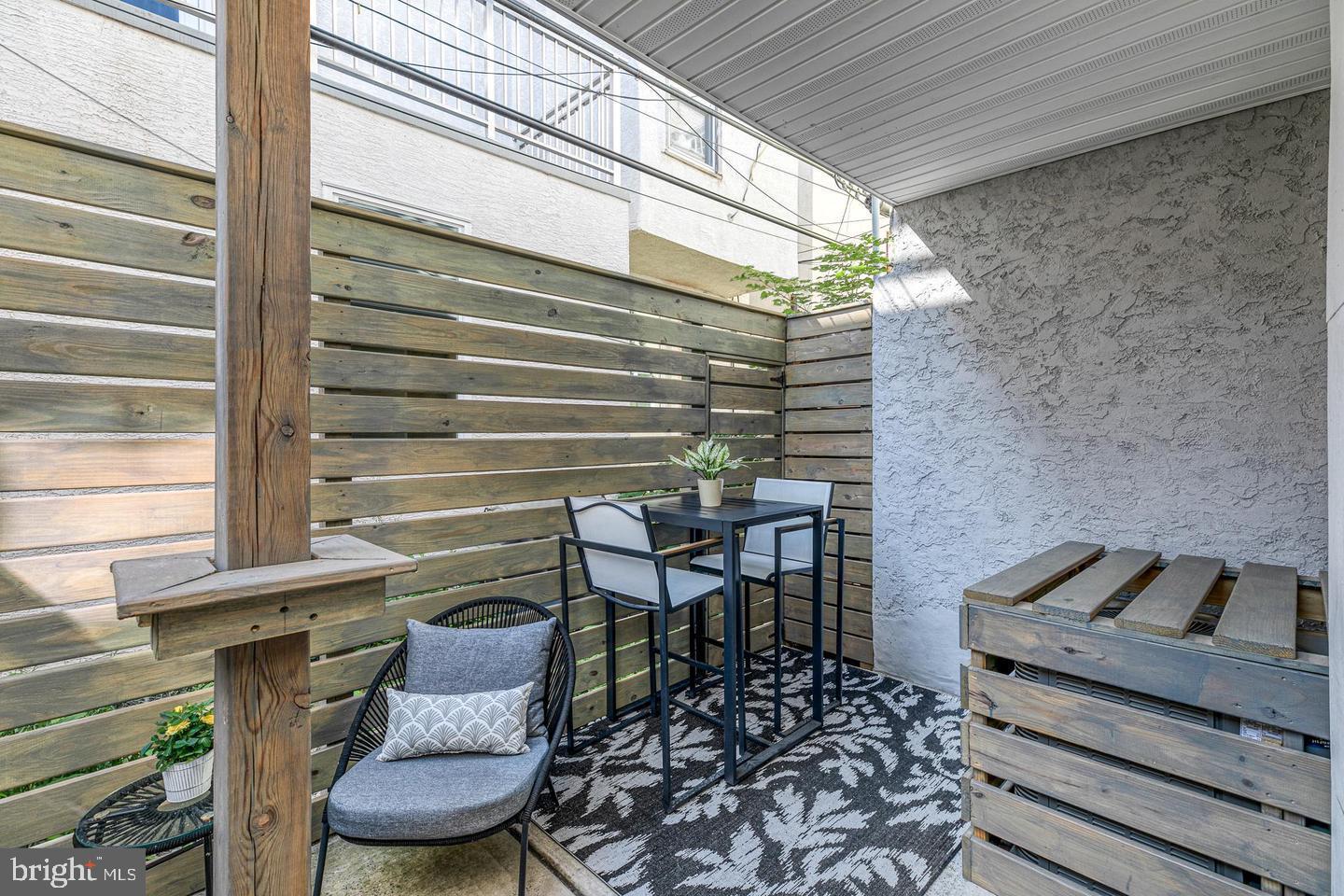 GRADUATE HOSPITAL - Residential Lease