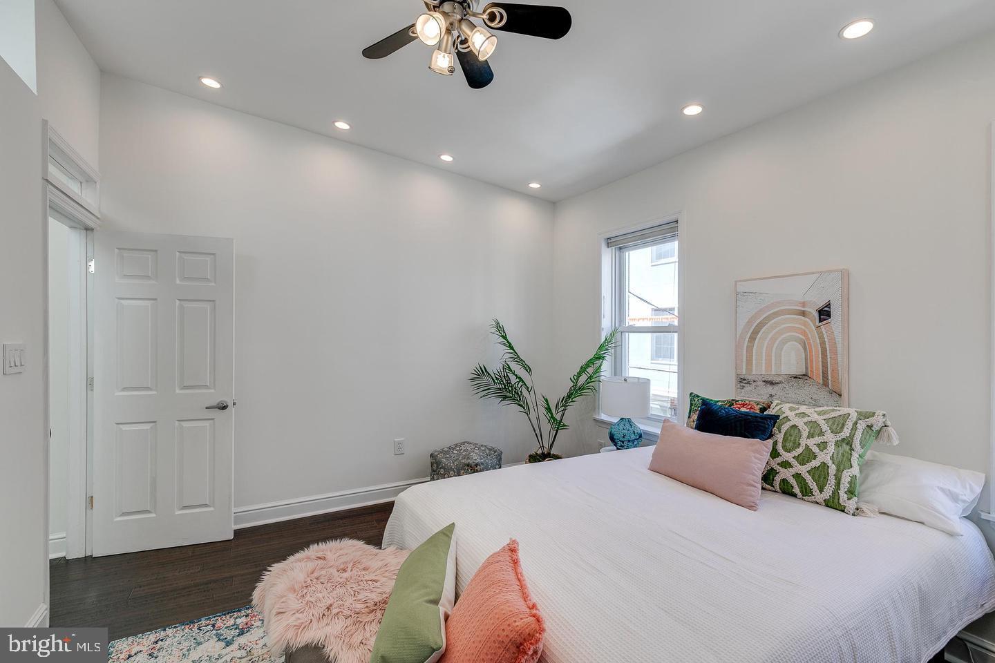 GRADUATE HOSPITAL - Residential Lease