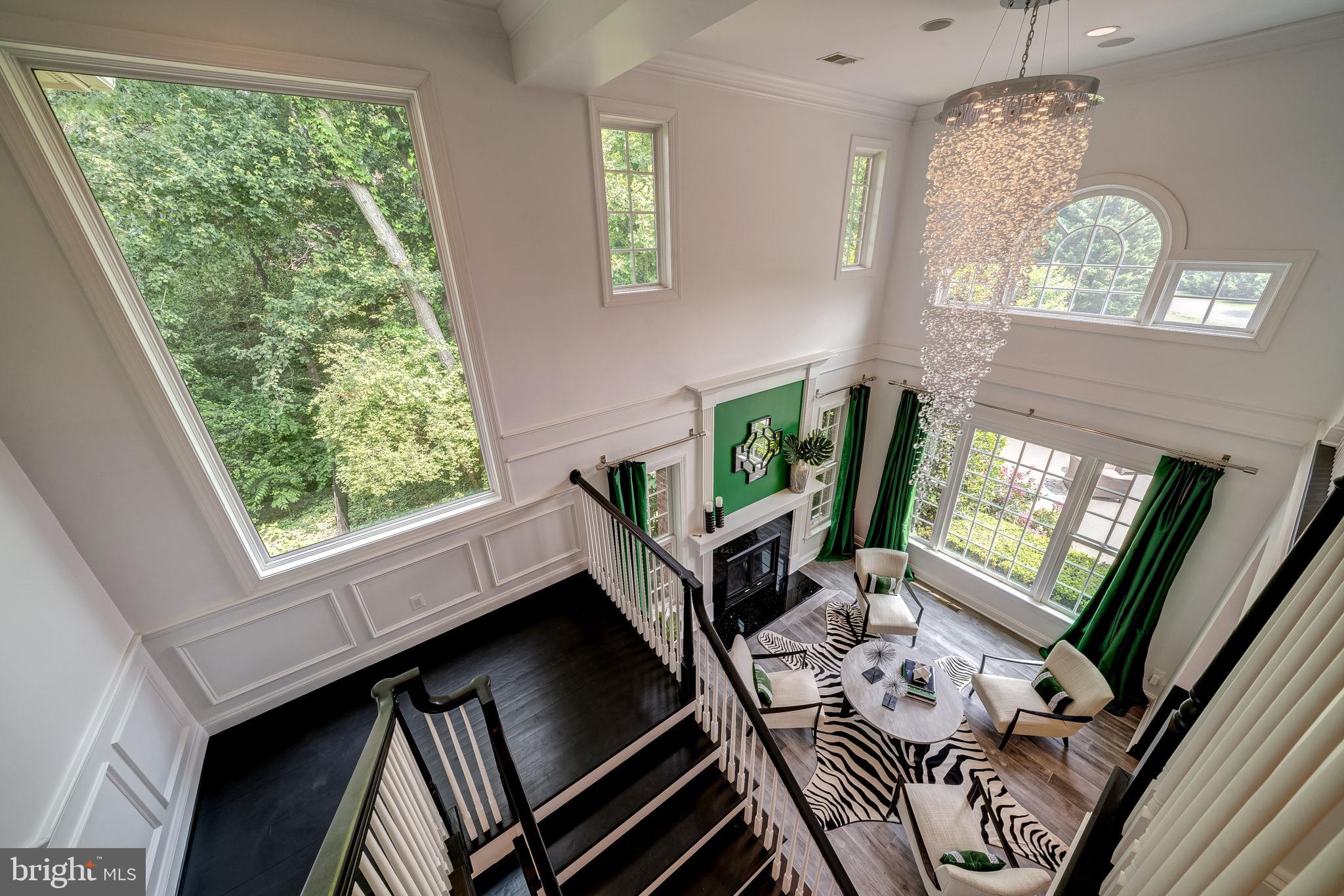 COLVIN MANOR - Residential