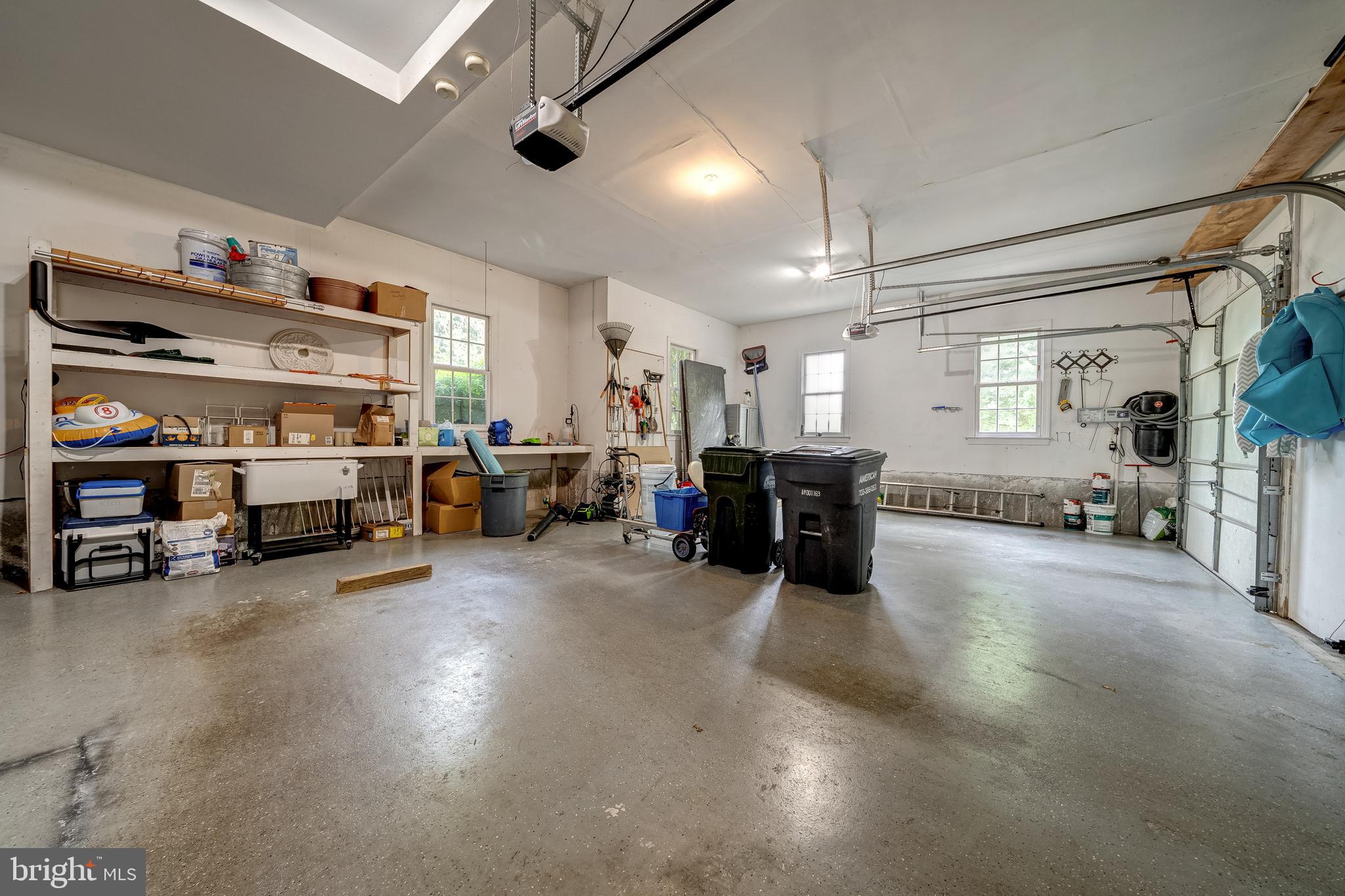 COLVIN MANOR - Residential