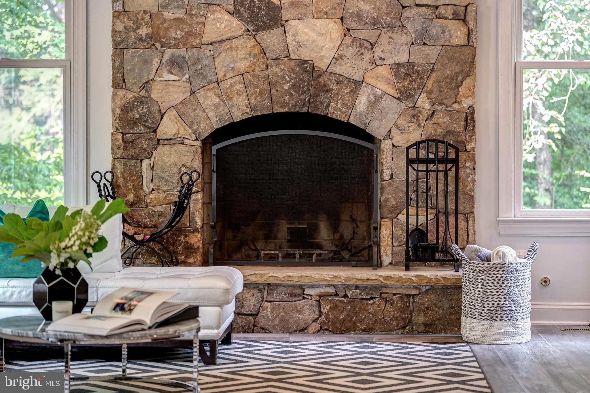 COLVIN MANOR - Residential