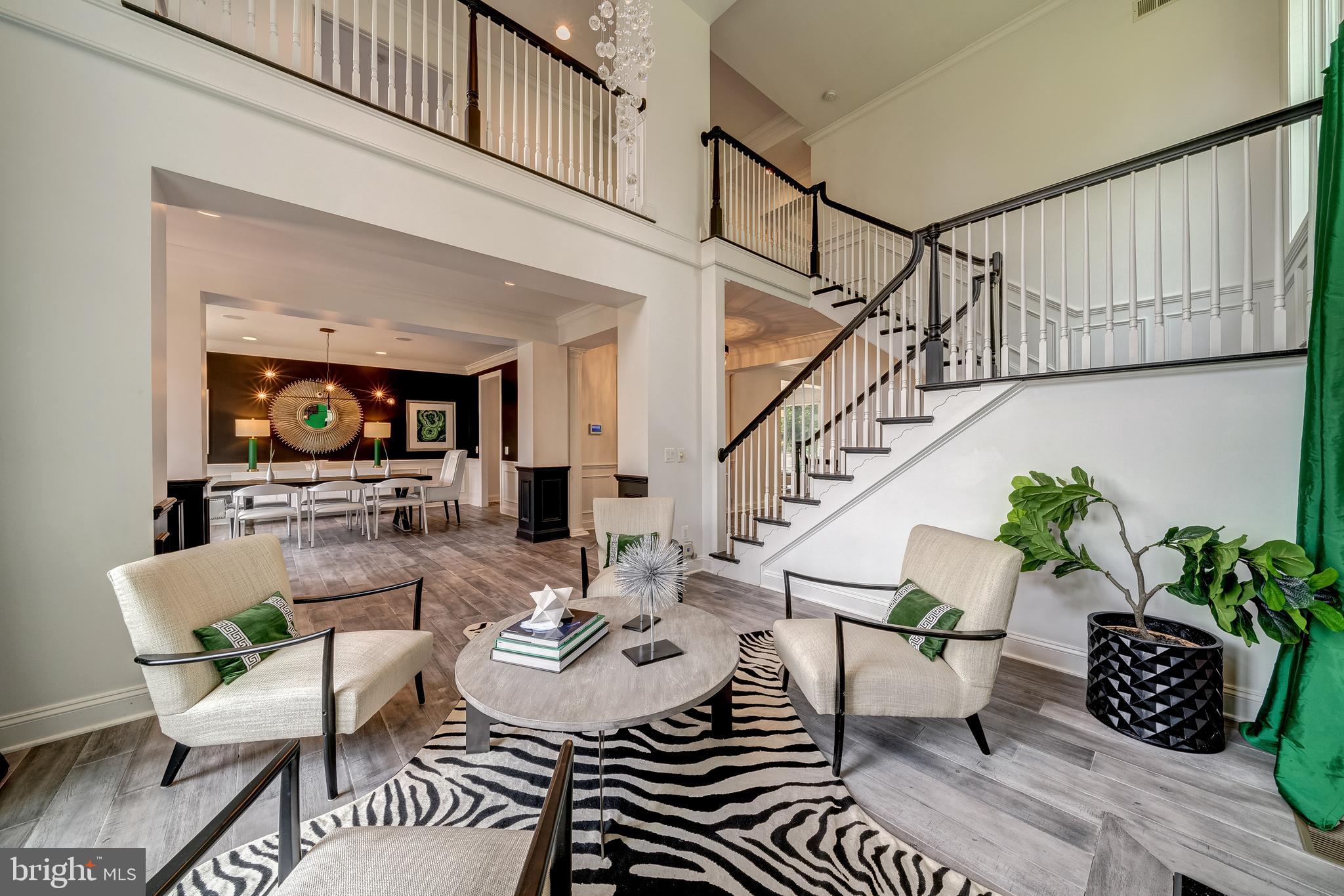 COLVIN MANOR - Residential